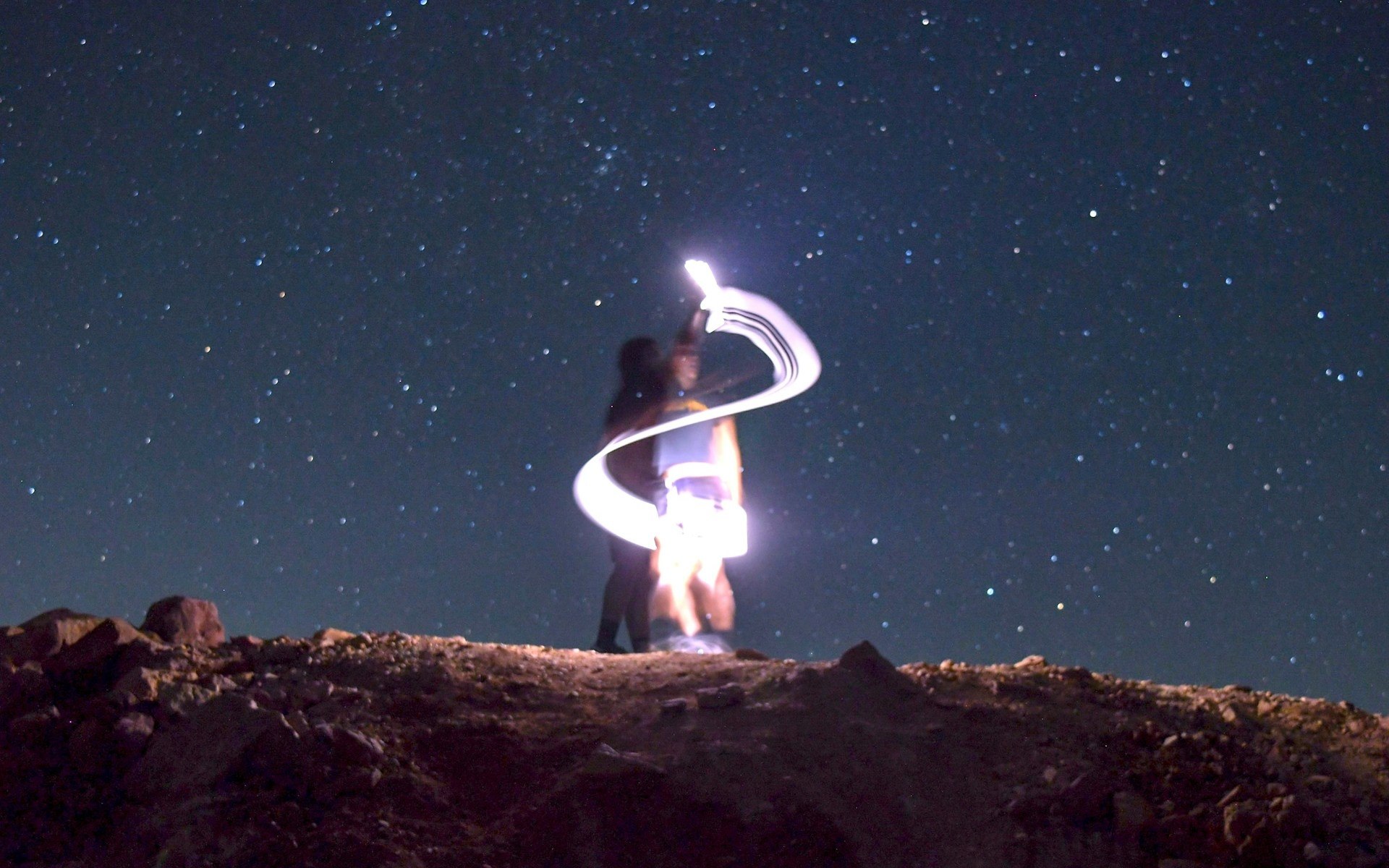 Άκρως Ζωδιακό: Τα Do’s και Don’ts στα ζώδια σήμερα [Κυριακή 09.11.2025]