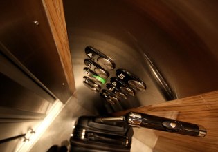 Ασανσέρ: Στο «αέρα» η διαδικασία – Πώς να γλιτώσετε τα πρόστιμα