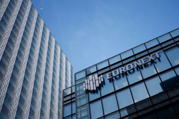 Η Euronext συγκέντρωσε πάνω από το 60% των μετοχών της ΕΧΑΕ