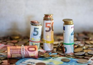 Κατά κεφαλήν εισόδημα: Η Ελλάδα στο -5%, η ΕΕ στο +22% στην 20ετία