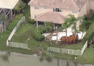 Η τρομακτική στιγμή συντριβής αεροπλάνου σε λίμνη στη Φλόριντα