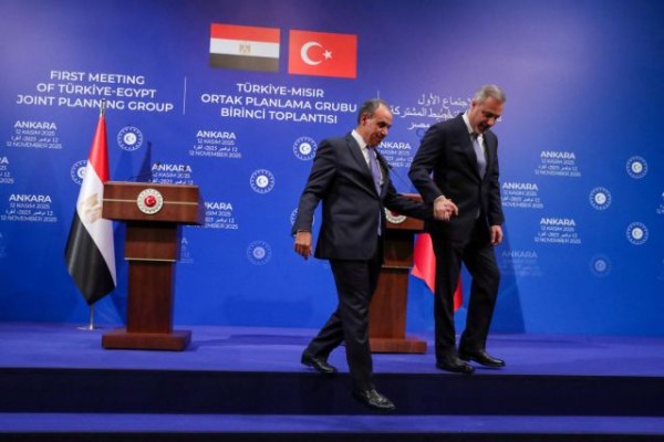 Αγκυρα: Συνάντηση των ΥΠΕΞ Τουρκίας και Αιγύπτου στο πλαίσιο της στρατηγικής ενίσχυσης των σχέσεών τους