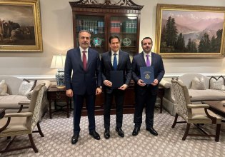 Τριμερής συνάντηση Τουρκίας, ΗΠΑ, Συρίας στον Λευκό Οίκο – Πήρε μέρος και ο αντιπρόεδρος Βανς