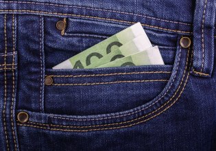 Φόροι: Πόσα θα πληρώσουμε το 2026 – Πού ανεβαίνουν τα έσοδα και γιατί