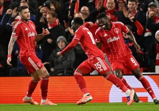 Νότιγχαμ Φόρεστ – Μάλμε 3-0: Καταιγιστικοί «ρεντς», νέα «τριάρα» και άλμα πρόκρισης (vid)