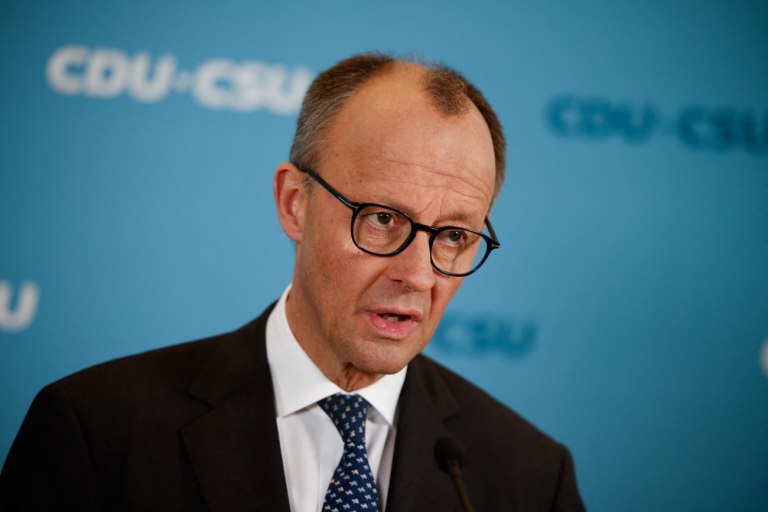 Γερμανία: Δεκάδες χιλιάδες ευρώ από Μερτς και υπουργούς του για χτένισμα, μακιγιάζ και φωτογράφους