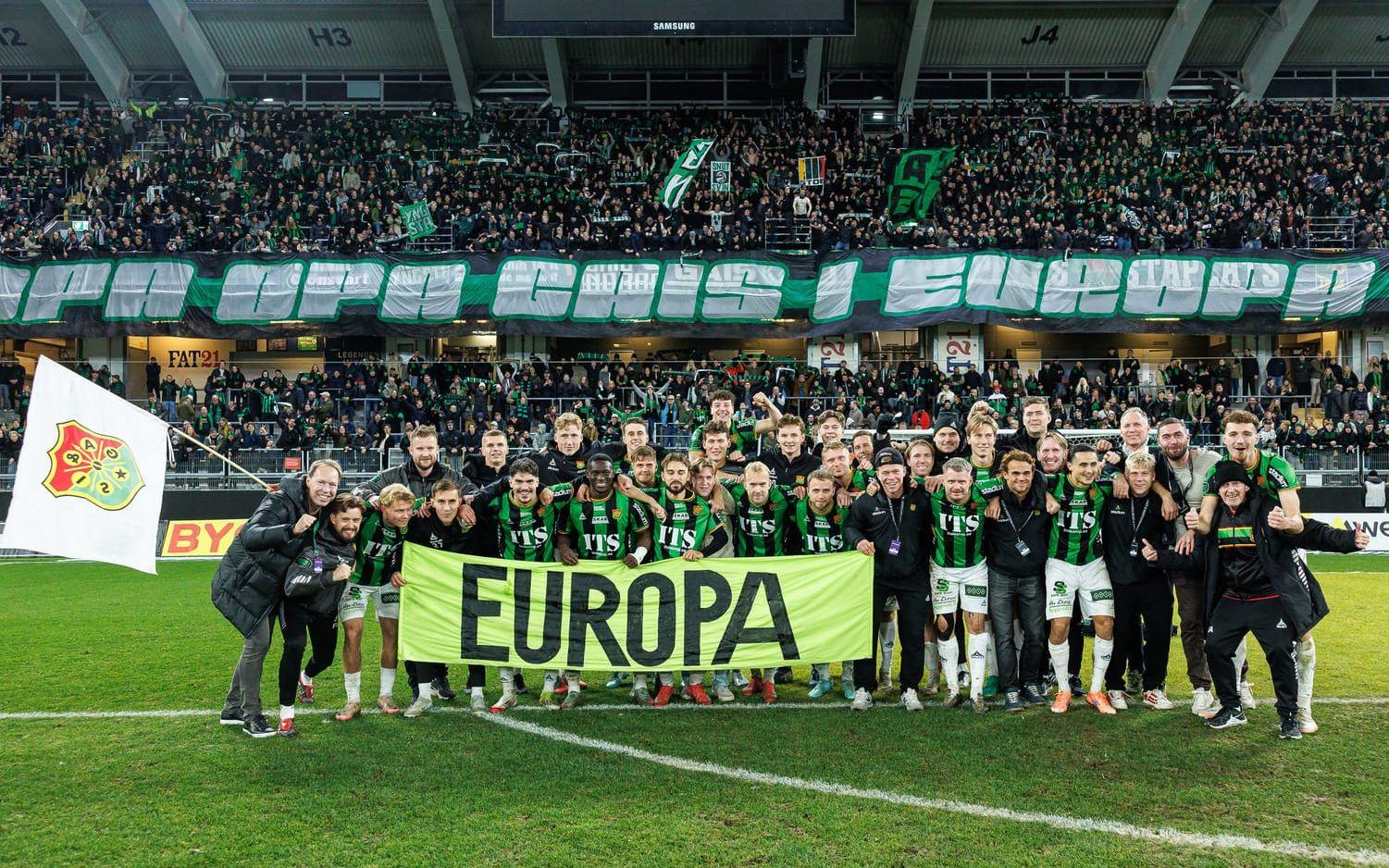 Σουηδική ομάδα βγαίνει Ευρώπη μετά από 25 χρόνια και το γιορτάζει με… Νότη Σφακιανάκη (vids)