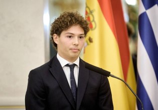 Ουγγαρία: 21χρονος Έλληνας βραβεύτηκε με το «Χρυσό Μετάλλιο Τιμής» – Είχε σώσει πατέρα και κόρη από πνιγμό