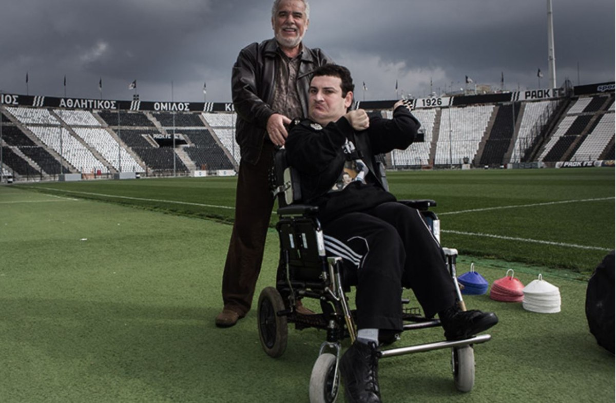 Ο Άρης Betsson κάλεσε τον Γιαννάκη Μήγιο και τους γονείς του Άλκη Καμπανού στο Αλεξάνδρειο