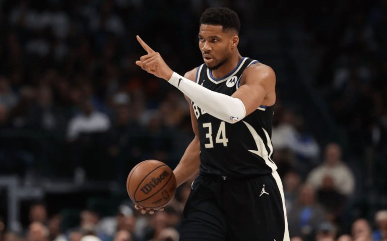 Εκτός δράσης για 1-2 εβδομάδες ο Γιάννης Αντετοκούνμπο