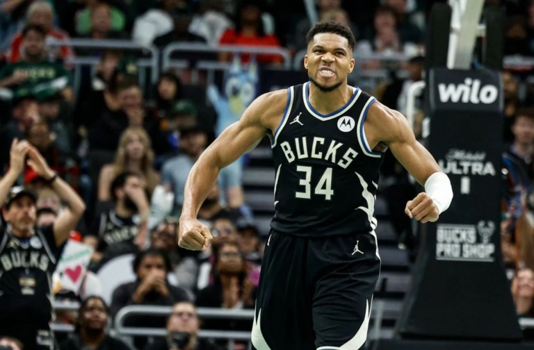 Ο Γιάννης διέλυσε τους Μπουλς και έσπασε ένα ιστορικό ρεκόρ (vids, pic)