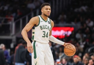 Θρυλικό επίτευγμα του Αντετοκούνμπο: Σε κλαμπ με Τζόρνταν, Κόμπι και ΛεΜπρόν (pic, vid)