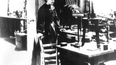 Mαρί Κιουρί:  Η πορεία, το έργο της και η προσφορά της στην επιστήμη