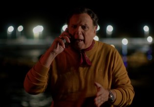 HOTΕΛ ΕΛVIRA: Μυστήρια και αποκαλύψεις στο ξενοδοχείο