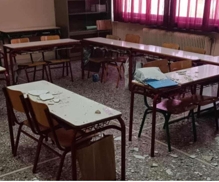 Πτώση σοβάδων σε Δημοτικό στην Ηγουμενίτσα