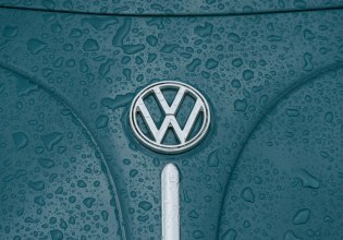 Volkswagen: Όλο και λιγότεροι υπάλληλοι συμφωνούν σε εθελουσία