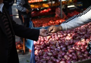 Σταθερά αρνητική η κατάσταση των νοικοκυριών – Πονοκέφαλος η ακρίβεια