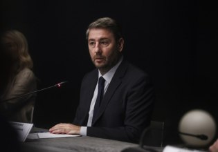 Ανδρουλάκης: Κεντρική μας επιλογή η διαφάνεια – Να σταματήσουμε να πυροβολούμε τα πόδια μας χωρίς λόγο