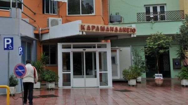 Τραγωδία στην Αχαΐα: Αγκαλιά έπεσαν από τον μαντρότοιχο ο 25χρονος και το αγοράκι που ξεψύχησε στο νοσοκομείο