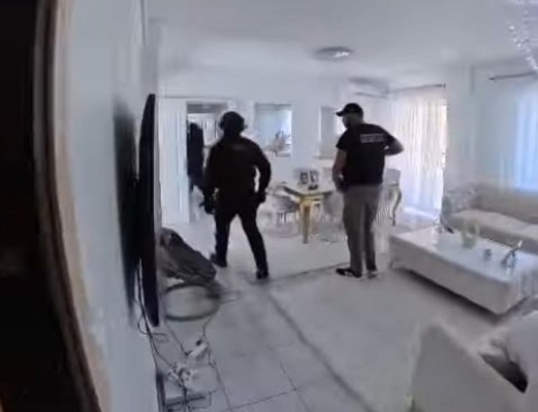 Παλιά αθλήτρια της ενόργανης γυμναστικής ανάμεσα στους συλληφθέντες για το μεγάλο κύκλωμα με τις τηλεφωνικές απάτες