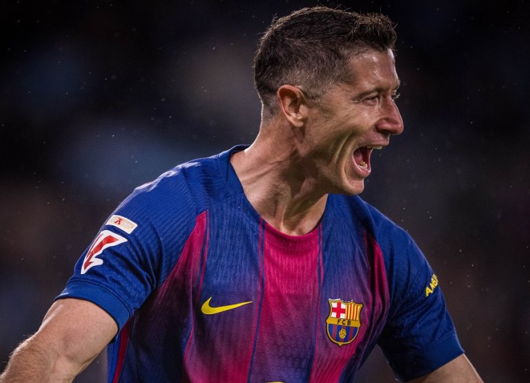 Θέλτα – Μπαρτσελόνα 2-4: Πλησίασε στην κορυφή με τρία γκολ του Λεβαντόφσκι