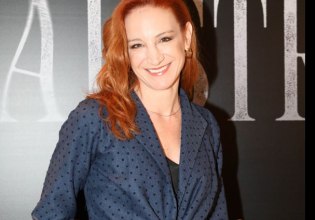 Στεφανία Γουλιώτη: Μαζί με τον Χριστόφορο Παπακαλιάτη στα γυρίσματα του «Maestrο»