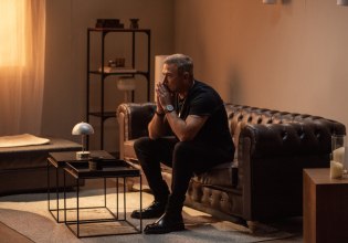 Αντώνης Ρέμος: Βackstage φωτογραφίες από τα γυρίσματα του νέου videoclip «Δευτέρα»