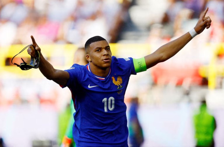 Πρόβλημα με Εμπαπέ στη Γαλλία – Ανησυχία στη Ρεάλ ενόψει και Ολυμπιακού