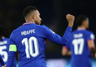 O Εμπαπέ έγραψε Ιστορία: Έγινε ο νεαρότερος μετά τον Πελέ που έφτασε τα 400 γκολ