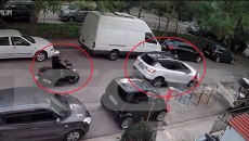 Νέος Κόσμος: Σοκάρει το βίντεο ντοκουμέντο με την δολοφονική επίθεση του 29χρονου στον 58χρονο οδηγό