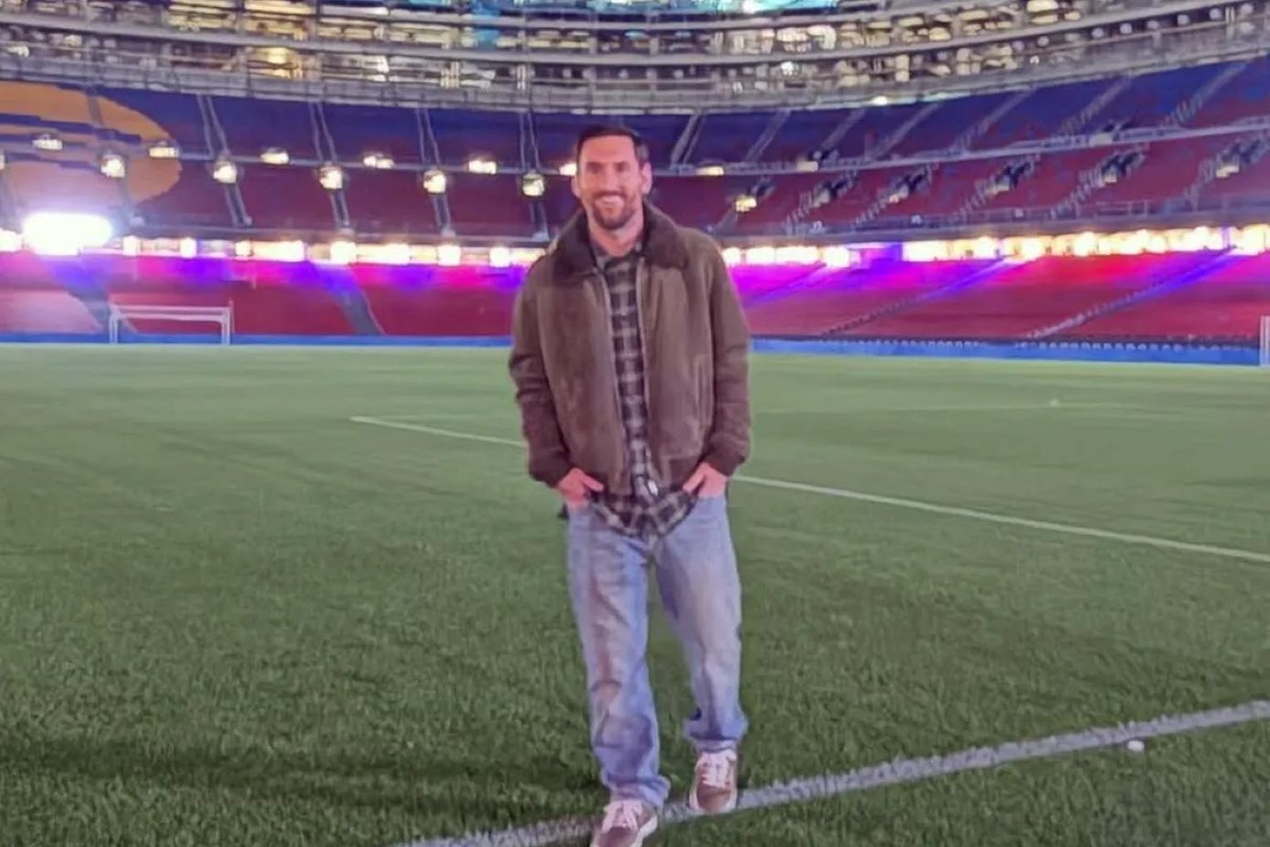 Έπος: Ζευγάρι είδε τον Μέσι να περνάει πίσω του στη Βαρκελώνη – Η αντίδραση που έγινε… viral (vid)