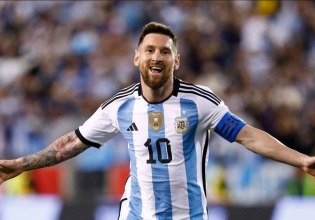 «Το παγκόσμιο είδωλο Μέσι»: Οι ύμνοι Ινφαντίνο και η ευχή Άλμπα για το Καμπ Νου