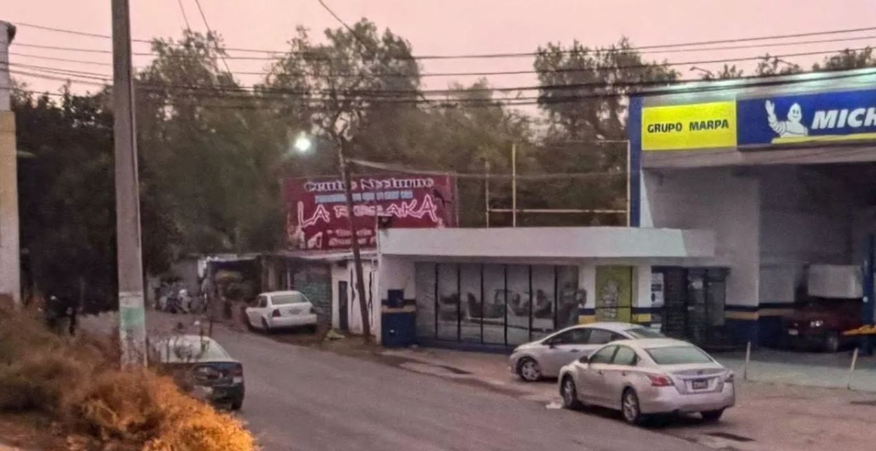 Επτά νεκροί και τραυματίες σε επίθεση σε μπαρ στο Μεξικό με πολεμικά τυφέκια