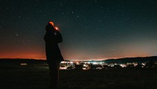 Άκρως Ζωδιακό: Τα Do’s και Don’ts στα ζώδια σήμερα [Πέμπτη 13.11.2025]