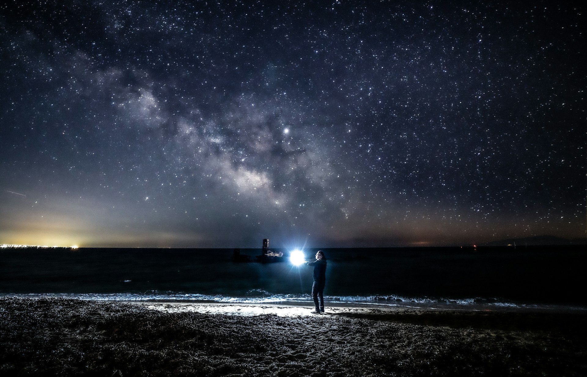 Άκρως Ζωδιακό: Τα Do’s και Don’ts στα ζώδια σήμερα [Παρασκευή 07.11.2025]