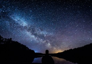 Άκρως Ζωδιακό: Τα Do’s και Don’ts στα ζώδια σήμερα [Κυριακή 23.11.2025]