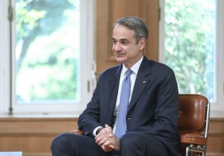 Μητσοτάκης σε Ζελέσνκι: Η Ελλάδα στέκεται δίπλα στον ουκρανικό λαό – Θα παράσχουμε συνδρομή στην μεταπολεμική ανοικοδόμηση