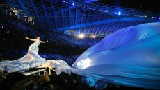 Μπιορκ, 60 χρόνια αναρχίας – Από τους Ολυμπιακούς Αθήνα 2004 στα χαρακώματα για ένα δίκαιο πλανήτη