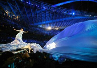 Μπιορκ, 60 χρόνια αναρχίας – Από τους Ολυμπιακούς Αθήνα 2004 στα χαρακώματα για ένα δίκαιο πλανήτη