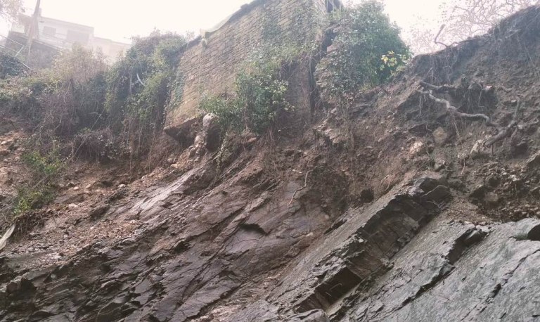 Νέος κίνδυνος κατολισθήσεων στα Τζουμέρκα – Σε κίνδυνο νεότερο μνημείο στα Άγναντα