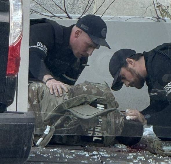 Δύο μέλη της εθνοφρουράς πυροβολήθηκαν κοντά στον Λευκό Οίκο