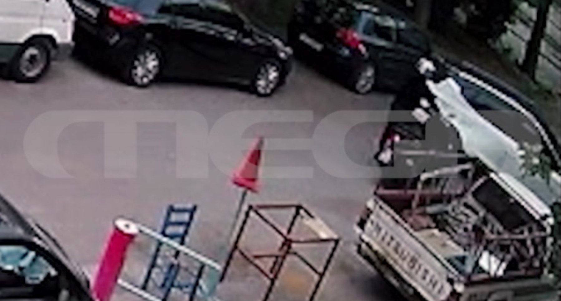 Νέος Κόσμος: Βίντεο ντοκουμέντο μίας ακόμα δολοφονικής επίθεσης του 29χρονου επειδή του έκλεισε τον δρόμο