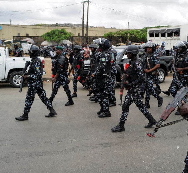 Νιγηρία: Ένοπλοι απήγαγαν 25 μαθήτριες από οικοτροφείο θηλέων και σκότωσαν τον υποδιευθυντή