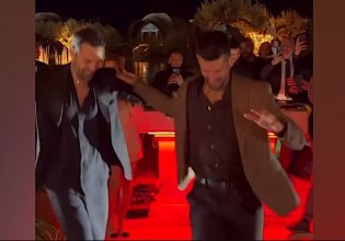 Το συρτάκι του Τζόκοβιτς με τον Αργυρό και η «Πανσέληνος» του Ροντινέι σε χριστουγεννιάτικο event (vids)