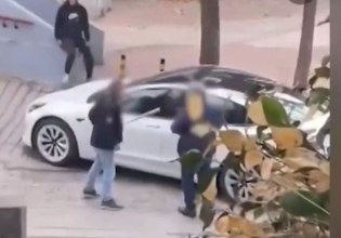 Οδηγοί έτοιμοι να πιαστούν στα χέρια – Άγριοι καβγάδες με το παραμικρό στους δρόμους