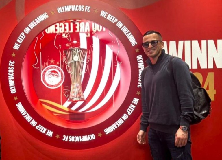 Στο Μουσείο του Ολυμπιακού ο Ελαμπντελαουί (pics)