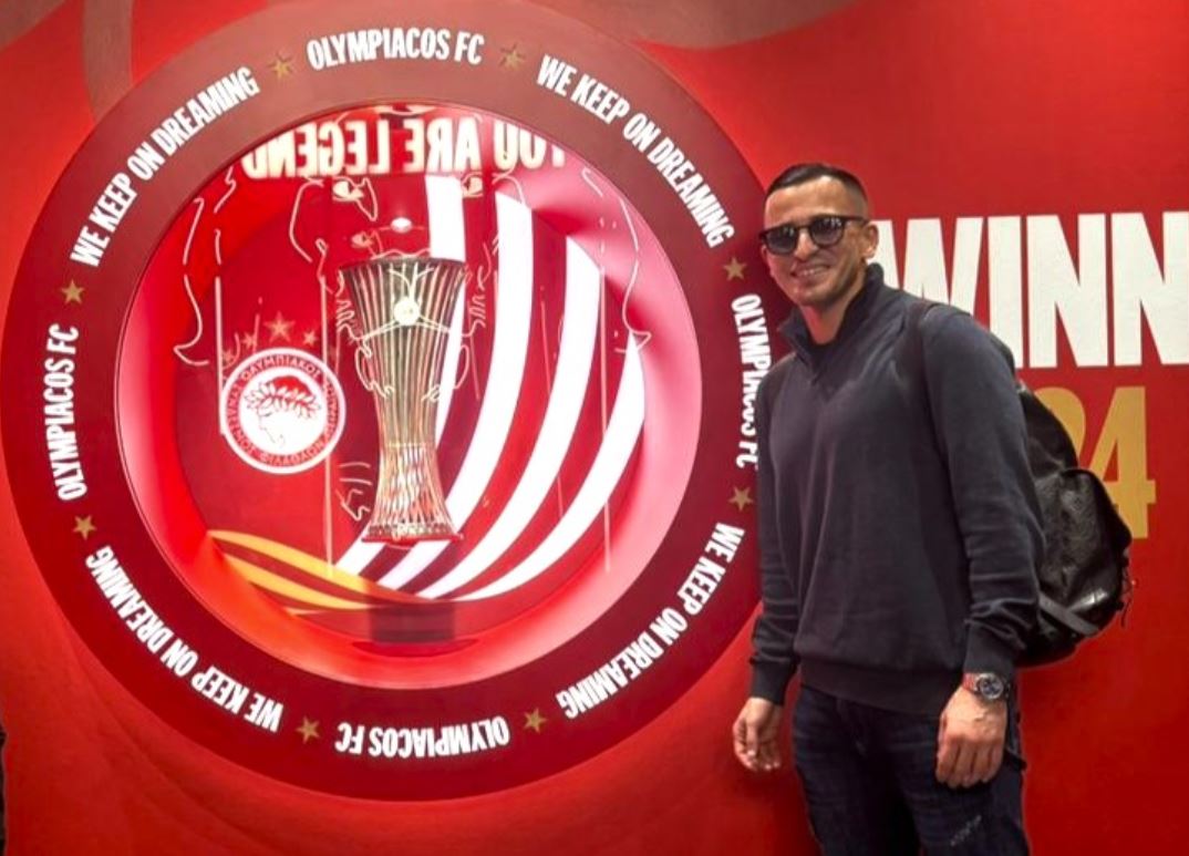 Στο Μουσείο του Ολυμπιακού ο Ελαμπντελαουί (pics)