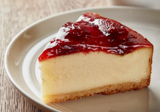 Συνταγές: Δύο γλυκά για να μας ανεβάσουν τη διάθεση