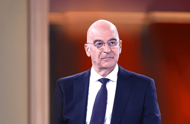 ΟΤ FORUM – Δένδιας: Η συμμετοχή της Τουρκίας στην άμυνα της ΕΕ είναι αξιακό θέμα