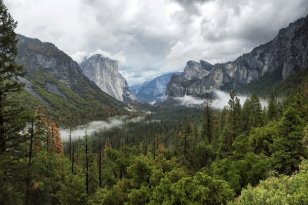 Επιπλέον κόστος στα εθνικά πάρκα των ΗΠΑ για τους ξένους – «Οι αμερικανικές οικογένειες πρώτες»